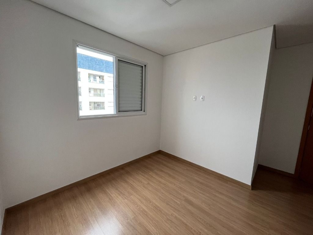 Imagens do imóveis Apartamento a venda no Residencial Spezia Vila Ipiranga, R$ 575.000, 3 dormitórios, Londrina/Pr