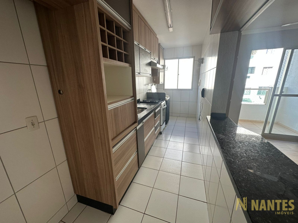 Apartamento com 3 dormitórios para venda e locação no Jardim Morumbi - Londrina/PR