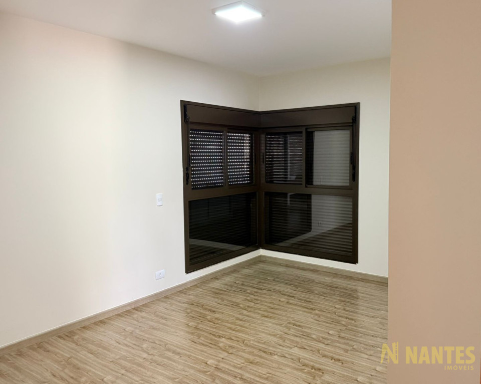 Casa para Locação no Condomínio Royal Park - 5 Suítes - R$ 11.500, - Gleba Fazenda Palhano - Londrina/PR