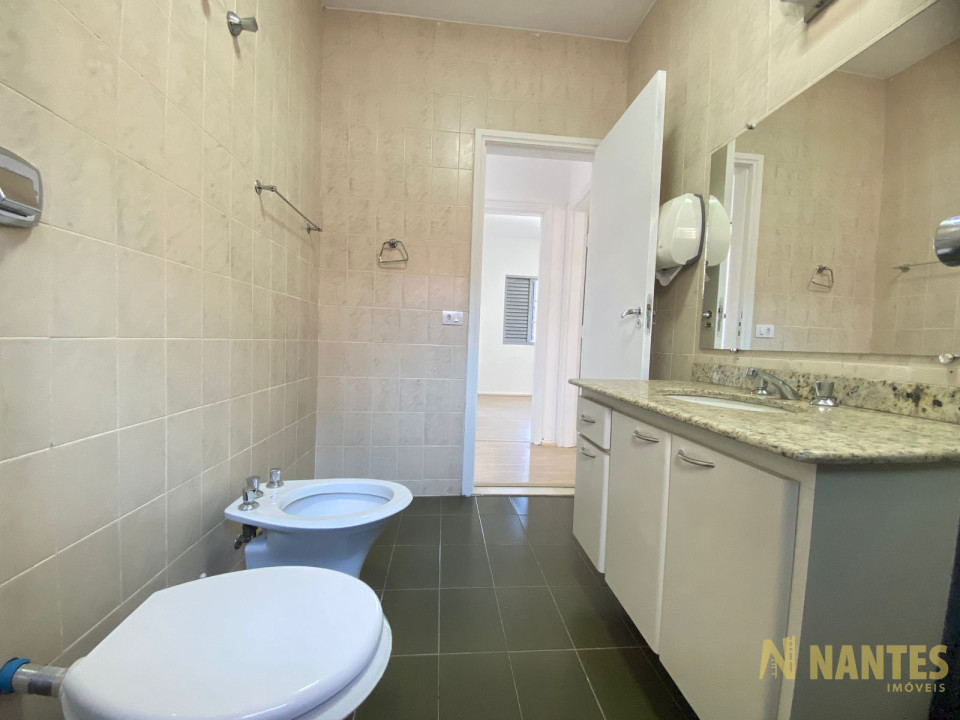 Casa à venda com 4 dormitórios, 260 m² R$ 1.200.000, Boa Vista - Londrina/PR