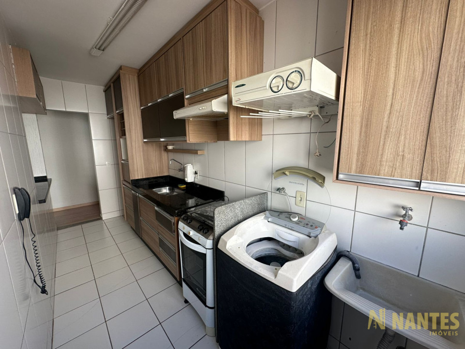 Apartamento com 3 dormitórios para venda e locação no Jardim Morumbi - Londrina/PR