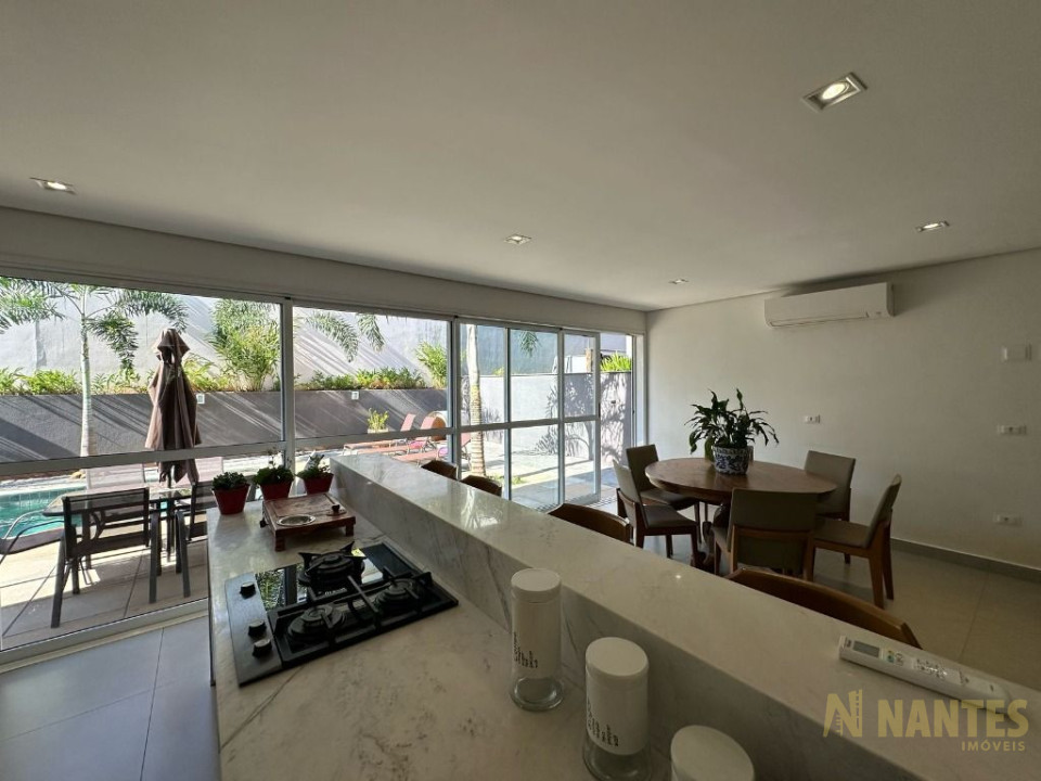 Casa à venda com 4 suítes - Condomínio Alphaville II - 283 m² - R$ 3.490.000,
