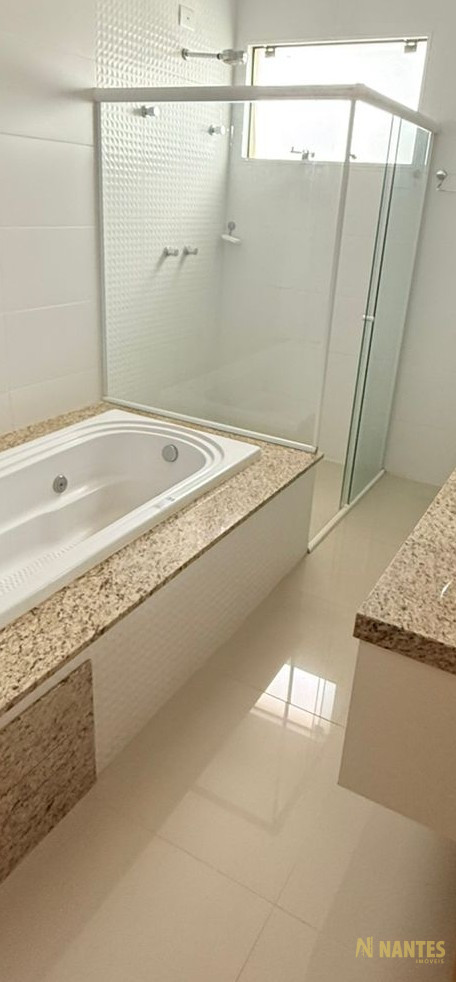 Casa para Locação no Condomínio Royal Park - 5 Suítes - R$ 11.500, - Gleba Fazenda Palhano - Londrina/PR