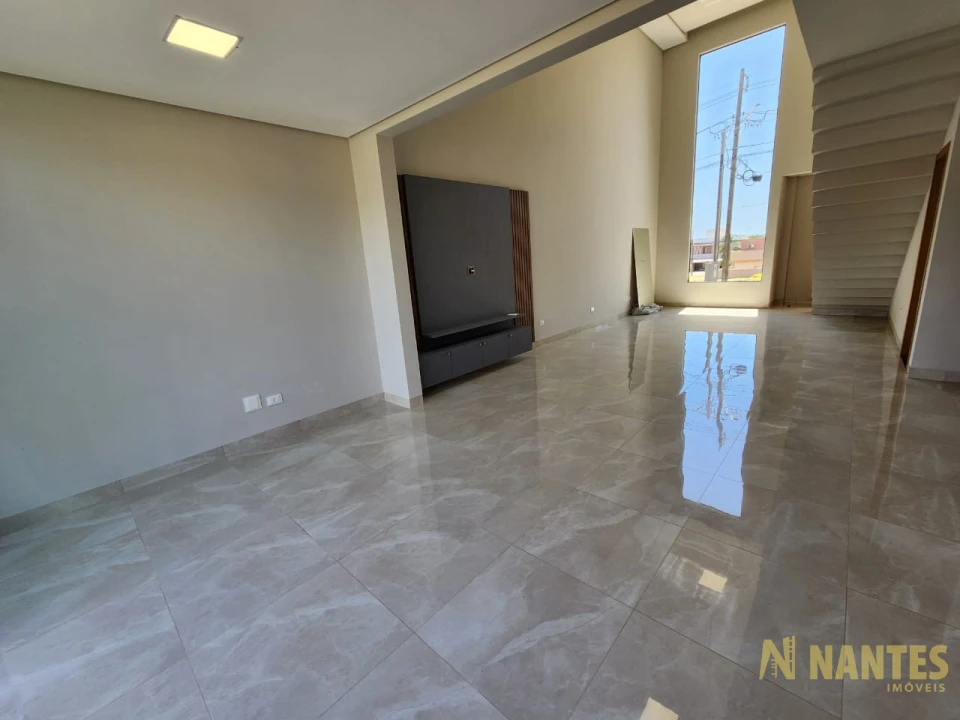 Casa a venda Condominio Fechado zona leste, R$ 1.490.000 com 187m², 3 quartos em Londrina/Pr.