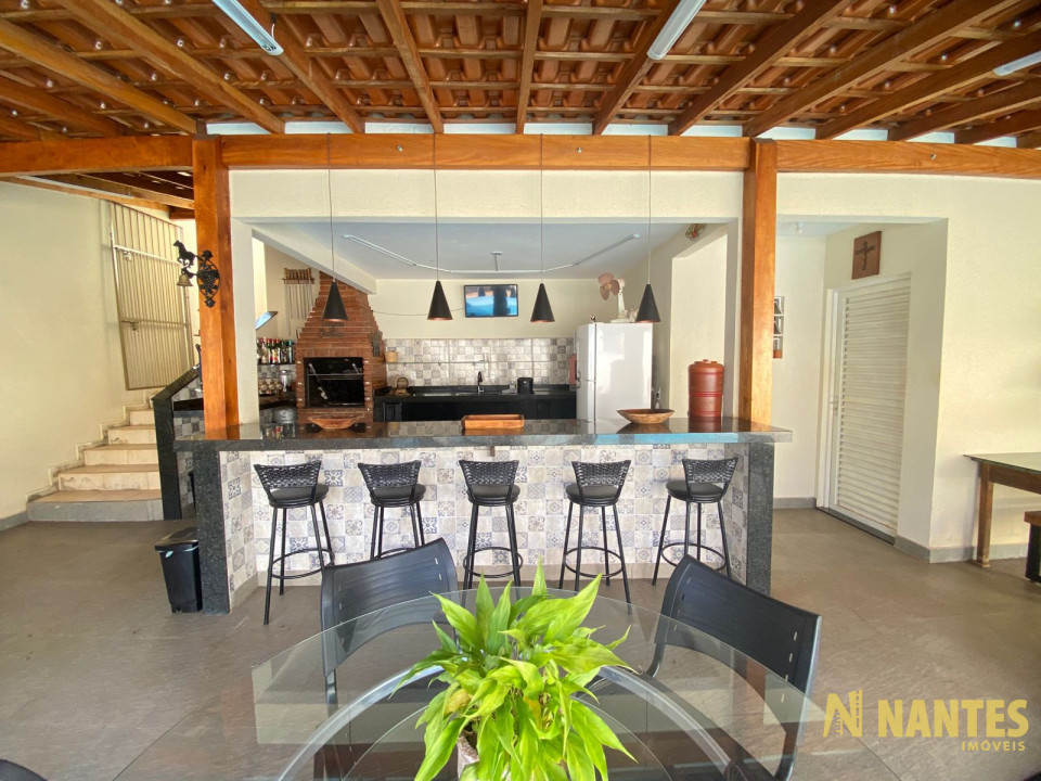 Casa à venda com 4 dormitórios, 200 m² R$ 1.090.000, - Jardim San Fernando - Londrina/PR