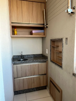 Apartamento para venda no Edifício Boulevard Village no Bairro Vila Siam, Londrina - PR