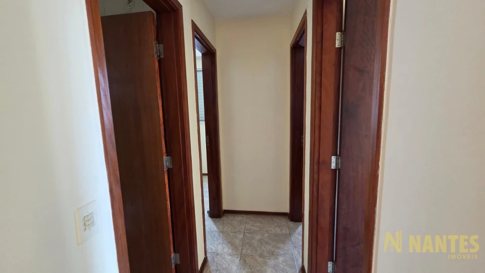 Imagens do imóveis Apartamento a venda no Antares, 3 quartos por R$ 258.00 na Av. São João em Londrina/Pr,