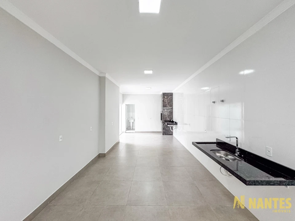 Casa térrea a venda no Condominio Bella, 152 m² privativos 3 quartos por R$ 1.225.000, Jardim Montecatini Londrina/Pr.