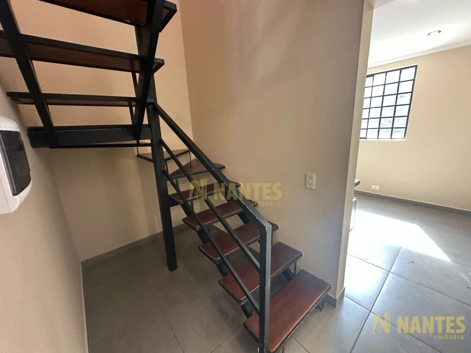 Casa para locação no Condomínio Ilha Bela, 3 dormitórios - R$1.400,00 + valor do Condomínio - Zona Leste, Londrina