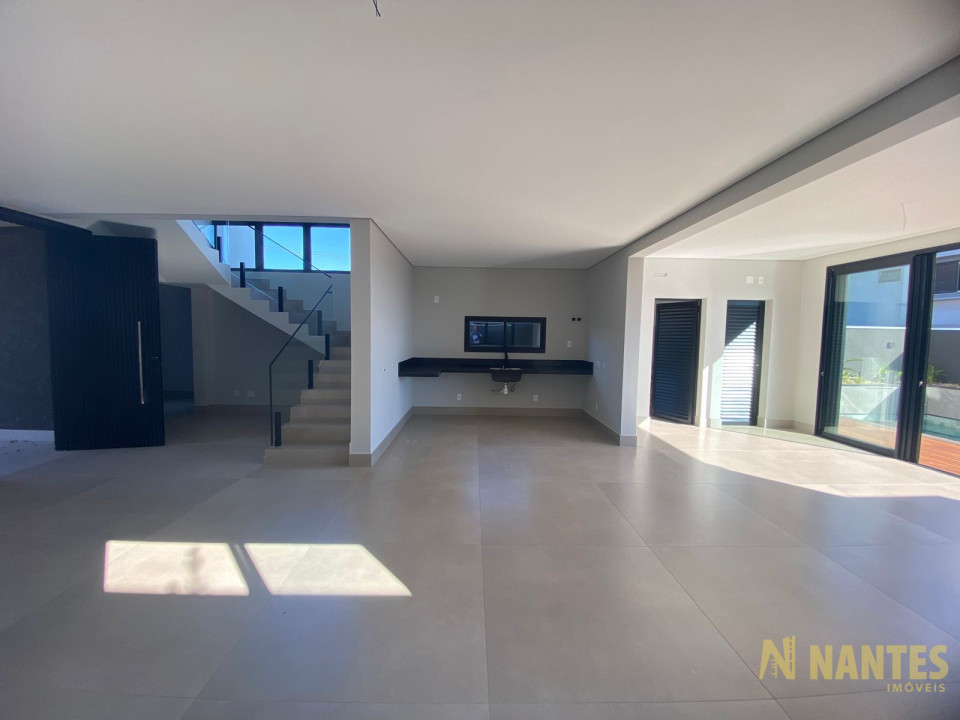 Imagens do imóveis Casa com 4 Suítes à venda Parque Tauá Aranguá - 235 m² R$ 1.979.000 - Abussafe - Londrina/PR
