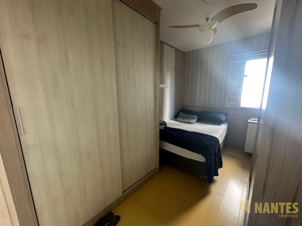 Imagens do imóveis Apartamento para venda com 3 dormitórios sendo 1 suíte, R$300.000,00 - Edifício Saint George, Centro de Londrina PR