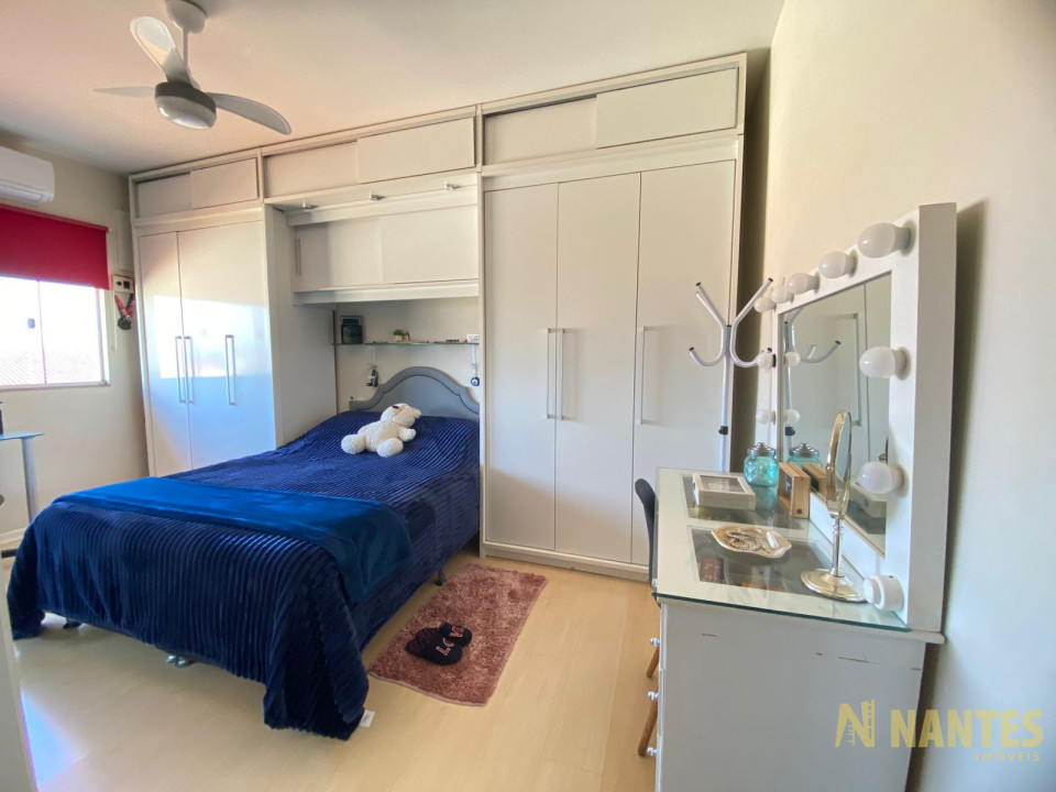 Casa à venda com 4 dormitórios, 200 m² R$ 1.090.000, - Jardim San Fernando - Londrina/PR