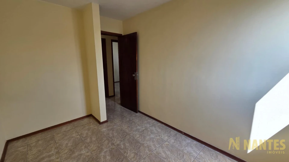 Imagens do imóveis Apartamento a venda no Antares, 3 quartos por R$ 258.00 na Av. São João em Londrina/Pr,