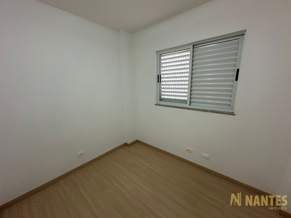 Apartamento para locação no Ed. New Brooklin Residence, Jardim Higienopólis - Londrina PR