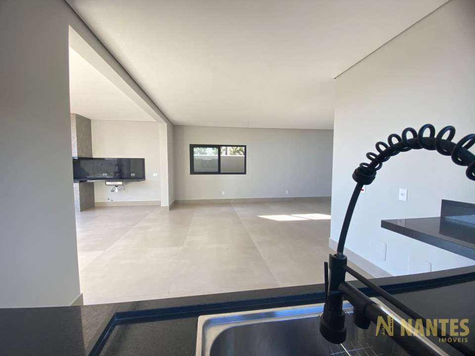 Imagens do imóveis Casa com 4 Suítes à venda Parque Tauá Aranguá - 235 m² R$ 1.979.000 - Abussafe - Londrina/PR