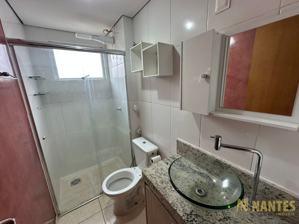 Apartamento para locação no Ed. New Brooklin Residence, Jardim Higienopólis - Londrina PR