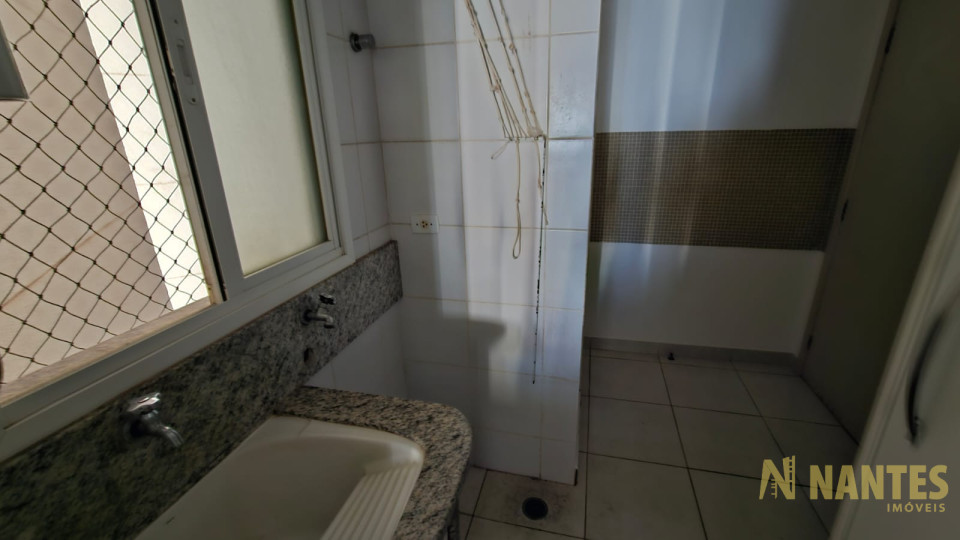 Imagens do imóveis Apartamento a venda no Ed. Portal do Lago, 96 m² por R$ 649.000,00 Gleba Palhano, Londrina/Pr