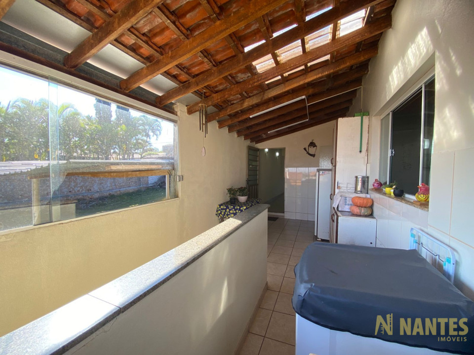 Casa à venda com 4 dormitórios, 200 m² R$ 1.090.000, - Jardim San Fernando - Londrina/PR