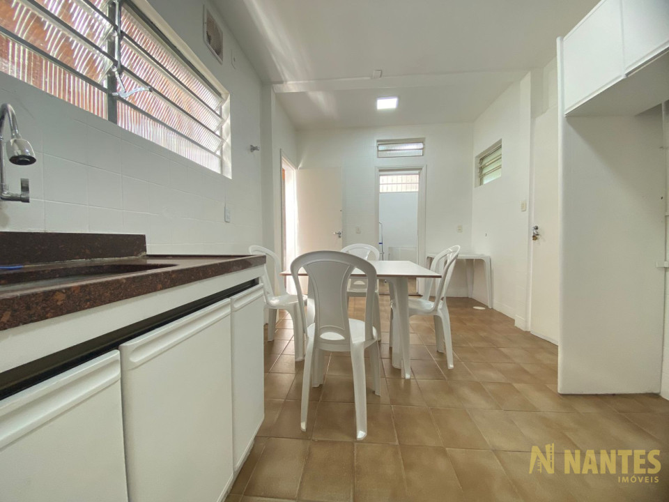 Casa à venda com 4 dormitórios, 260 m² R$ 1.200.000, Boa Vista - Londrina/PR