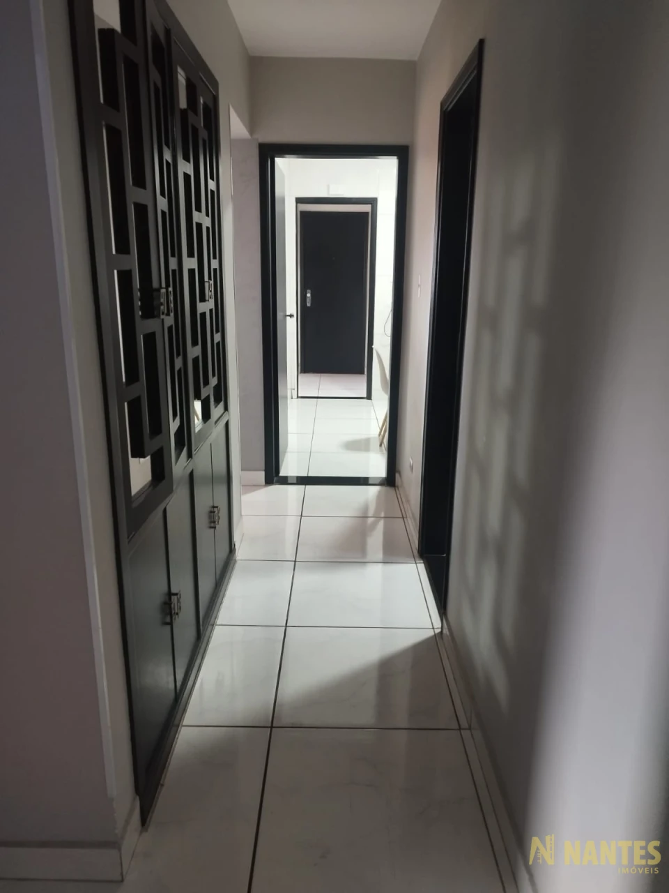 Imagens do imóveis Apartamento no centro Edificio Lilian, 101 m² privativos 3 quartos, Londrina/Pr