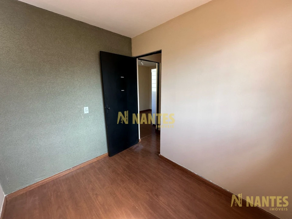 Casa para locação no Condomínio Ilha Bela, 3 dormitórios - R$1.400,00 + valor do Condomínio - Zona Leste, Londrina