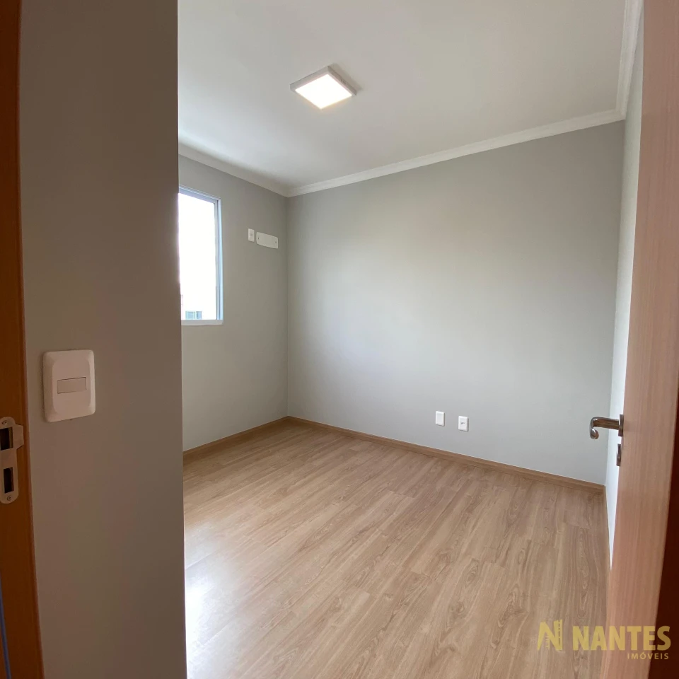Apartamento para venda no Spazio La Traviata, 2 dormitórios e 1 banheiro, R$185.000,00 - Londrina PR