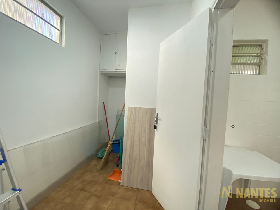 Casa à venda com 4 dormitórios, 260 m² R$ 1.200.000, Boa Vista - Londrina/PR