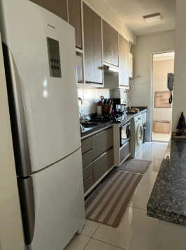 Apartamento para venda no Edifício Boulevard Village no Bairro Vila Siam, Londrina - PR