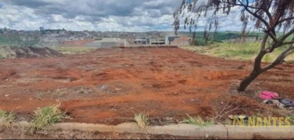 Imagens do imóveis Terreno comercial para venda no Conj. Res. Roberto Conceição, Cambé - PR