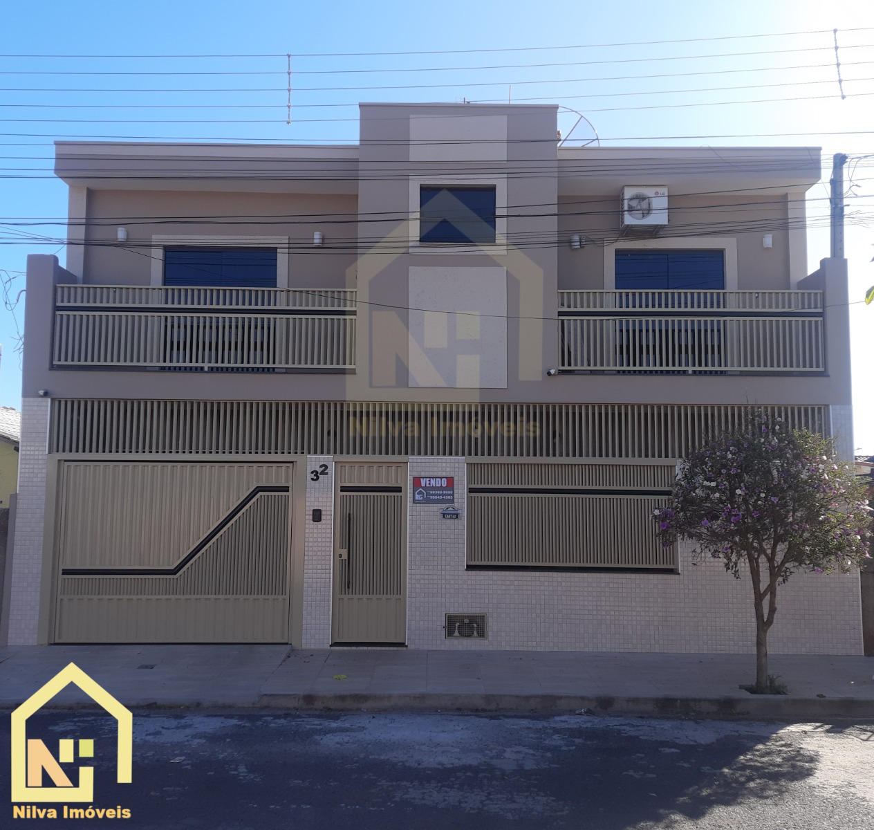 Imagens do imóveis Casa (Padrão), com 3 quartos e 3 banheiros à Venda, 190 m² em Vargem Grande do Sul/SP