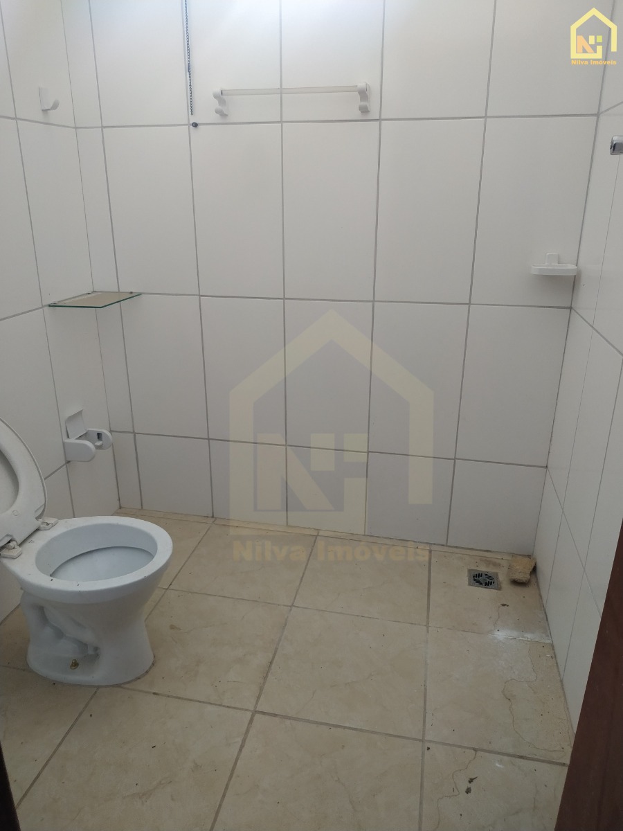 Imagens do imóveis Casa (Padrão), com 2 quartos e 2 banheiros à Venda, 16 m² em Vargem Grande do Sul/SP