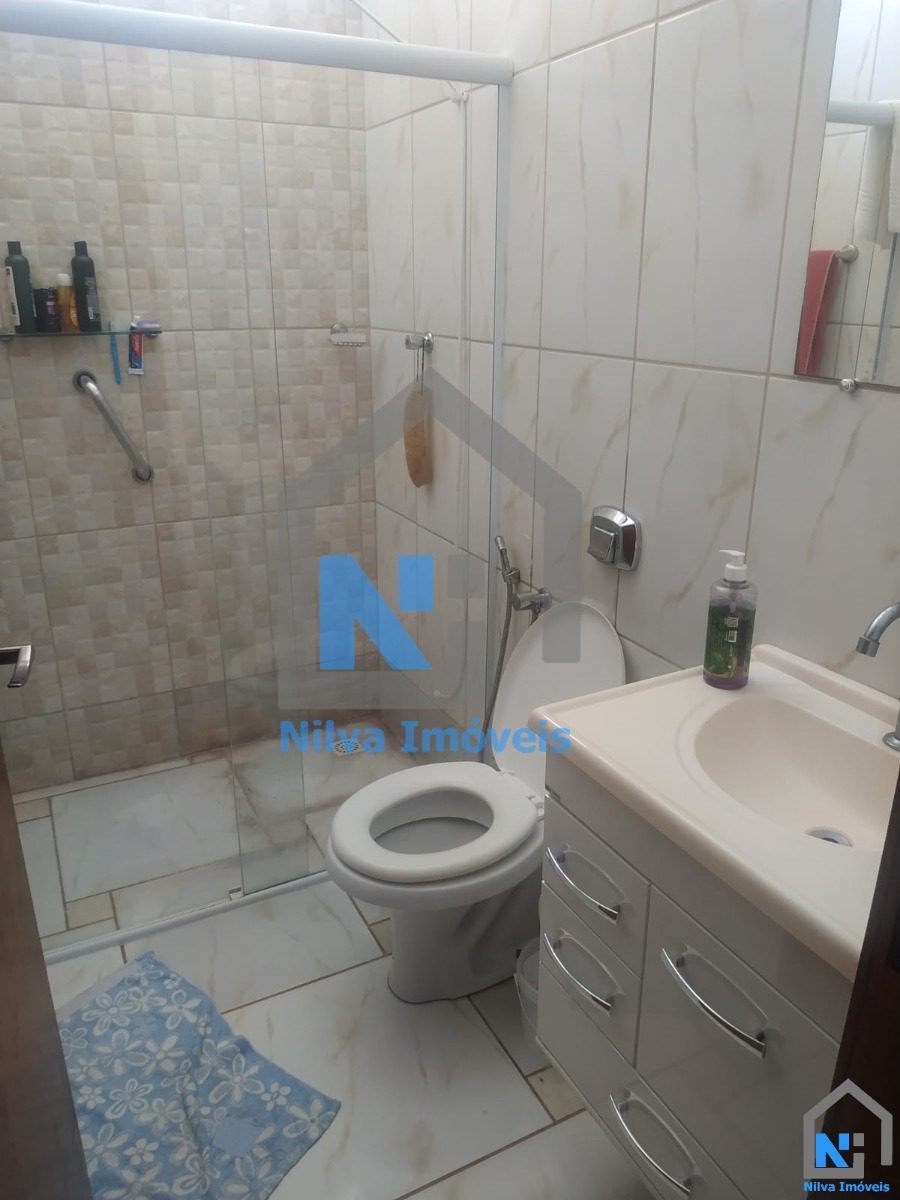 Imagens do imóveis Casa (Padrão), com 2 quartos e 1 banheiros à Venda, 180 m² em Vargem Grande do Sul/SP