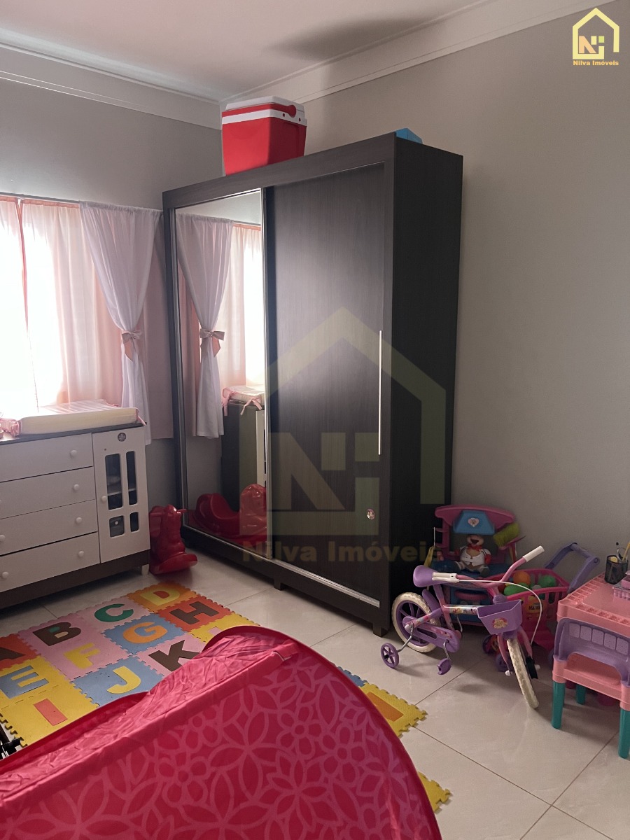 Imagens do imóveis Casa (Padrão), com 1 quartos e 2 banheiros à Venda, 160 m² em Vargem Grande do Sul/SP