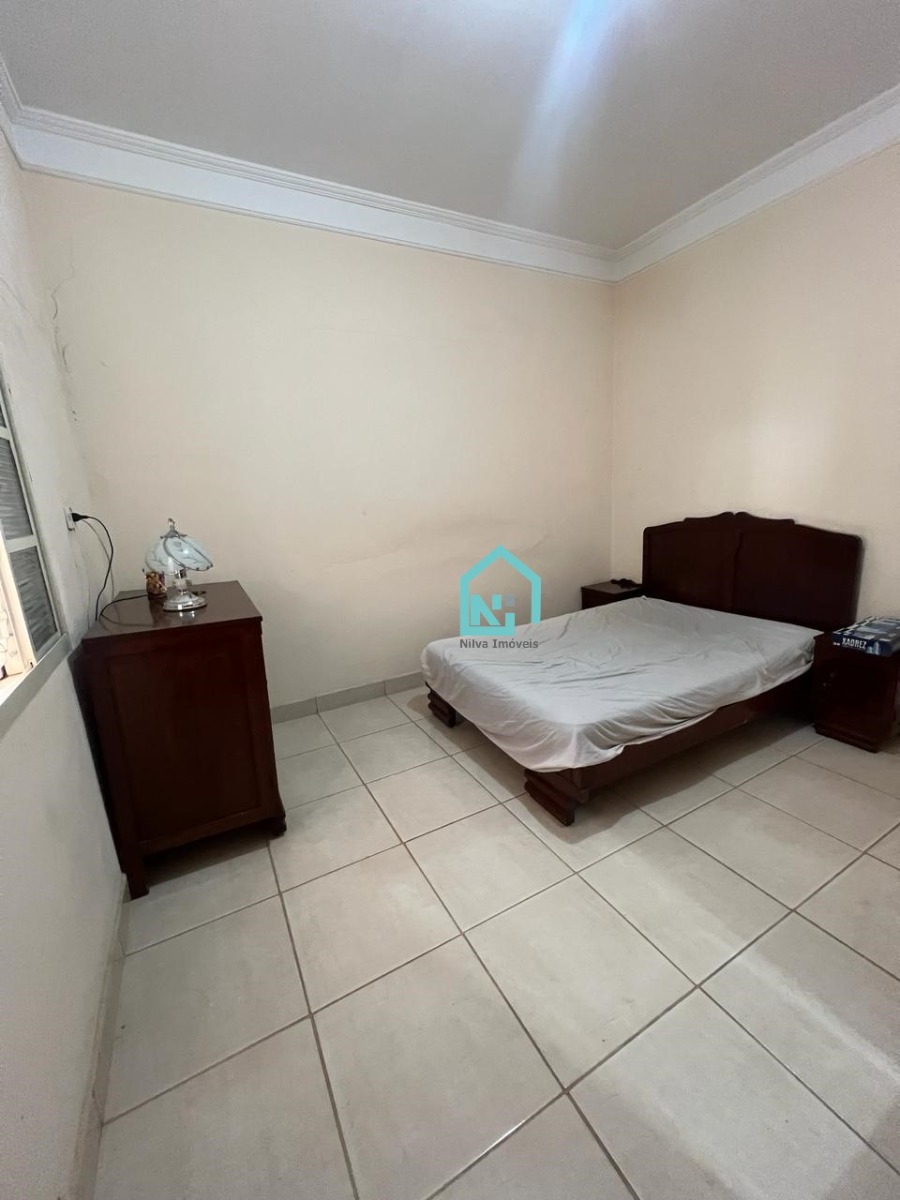 Imagens do imóveis Casa (Padrão), com 2 quartos e 2 banheiros à Venda, 172 m² em Vargem Grande do Sul/SP