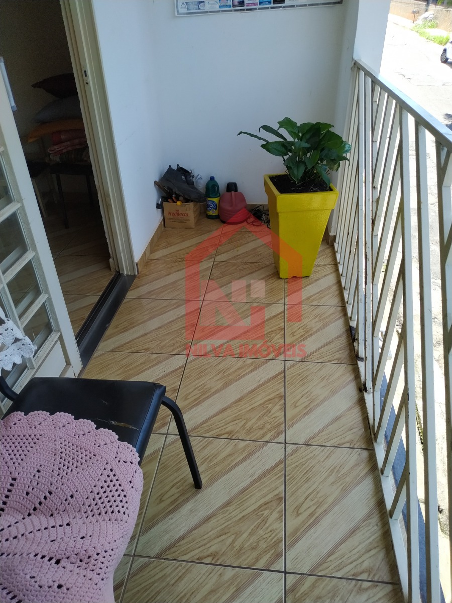 Imagens do imóveis Casa (Padrão), com 2 quartos e 2 banheiros à Venda, 238 m² em Vargem Grande do Sul/SP