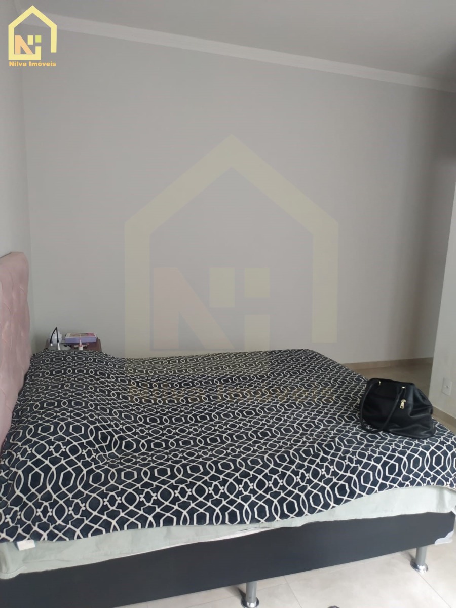 Imagens do imóveis Casa (Padrão), com 2 quartos e 3 banheiros à Venda, 250 m² em Vargem Grande do Sul/SP