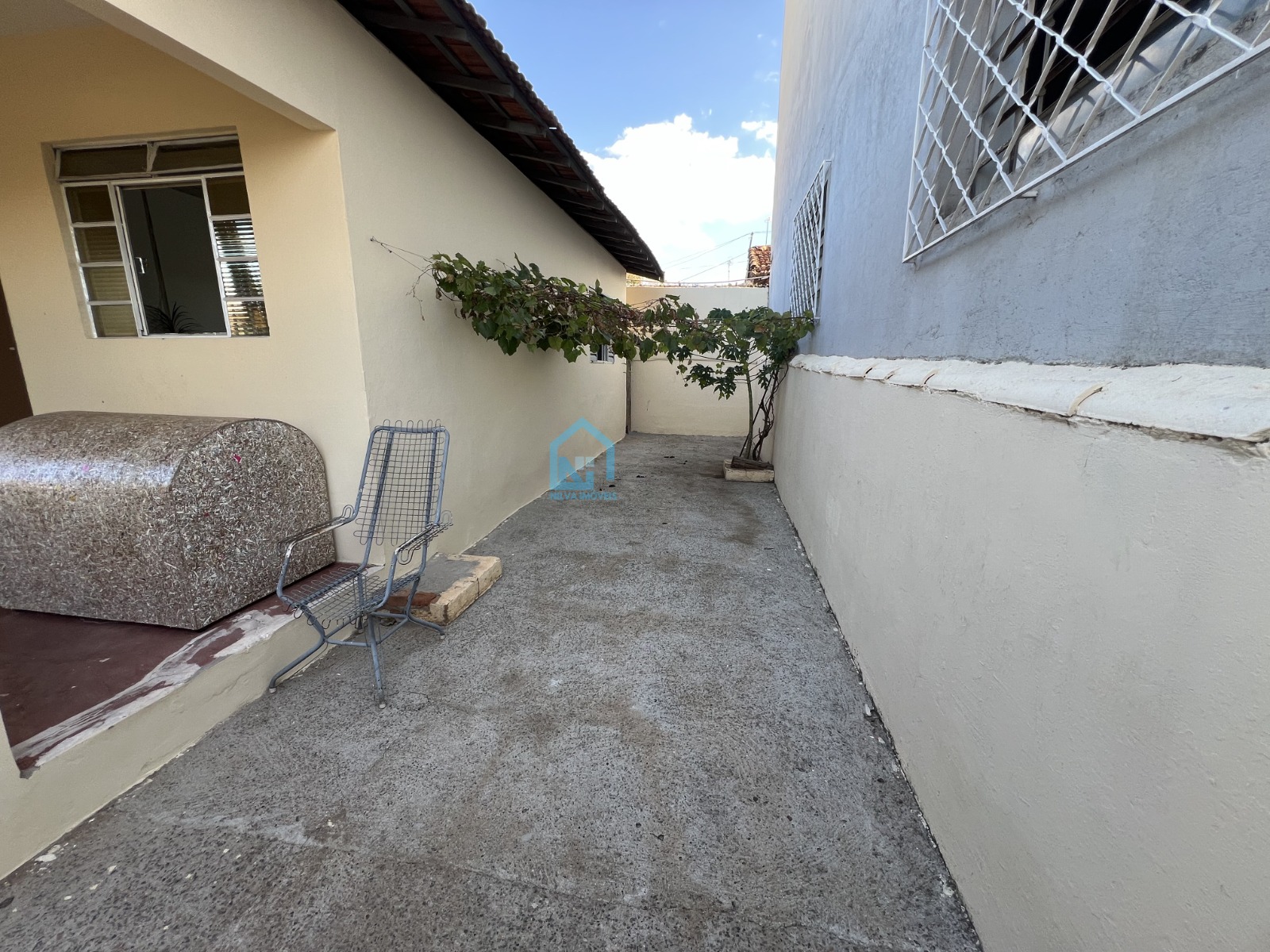 Imagens do imóveis Casa (Padrão), com 2 quartos e 1 banheiros à Venda, 130 m² em Vargem Grande do Sul/SP
