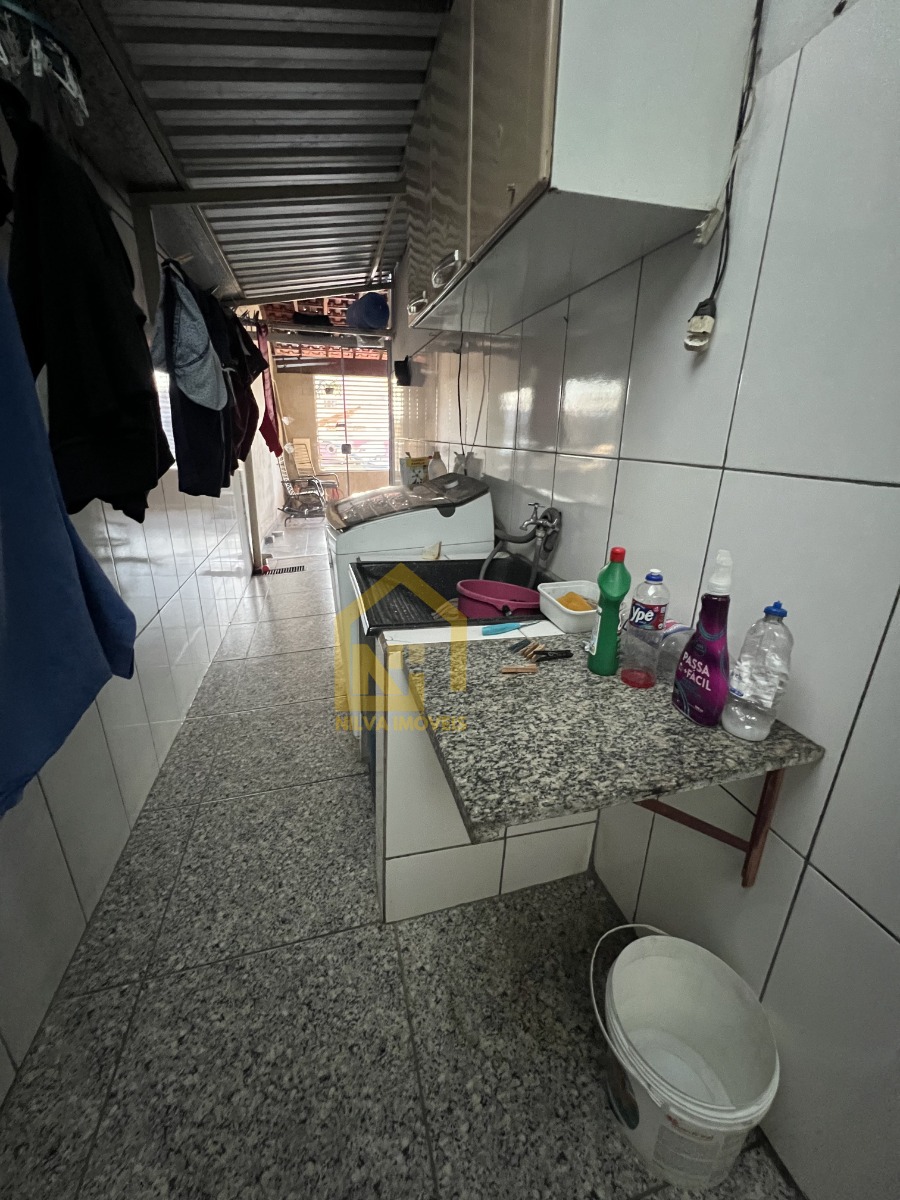 Imagens do imóveis Casa (Padrão), com 3 quartos e 2 banheiros à Venda, 195 m² em Vargem Grande do Sul/SP