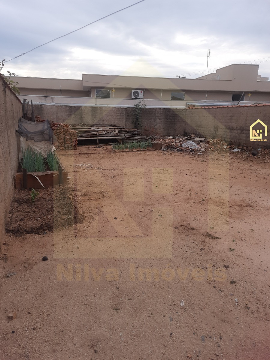 Imagens do imóveis Casa (Padrão), com 2 quartos e 1 banheiros à Venda, 63 m² em Vargem Grande do Sul/SP