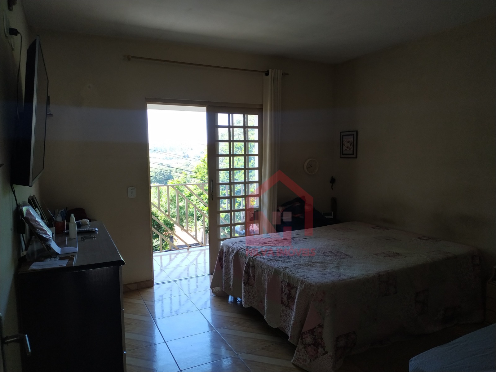 Imagens do imóveis Casa (Padrão), com 2 quartos e 2 banheiros à Venda, 238 m² em Vargem Grande do Sul/SP