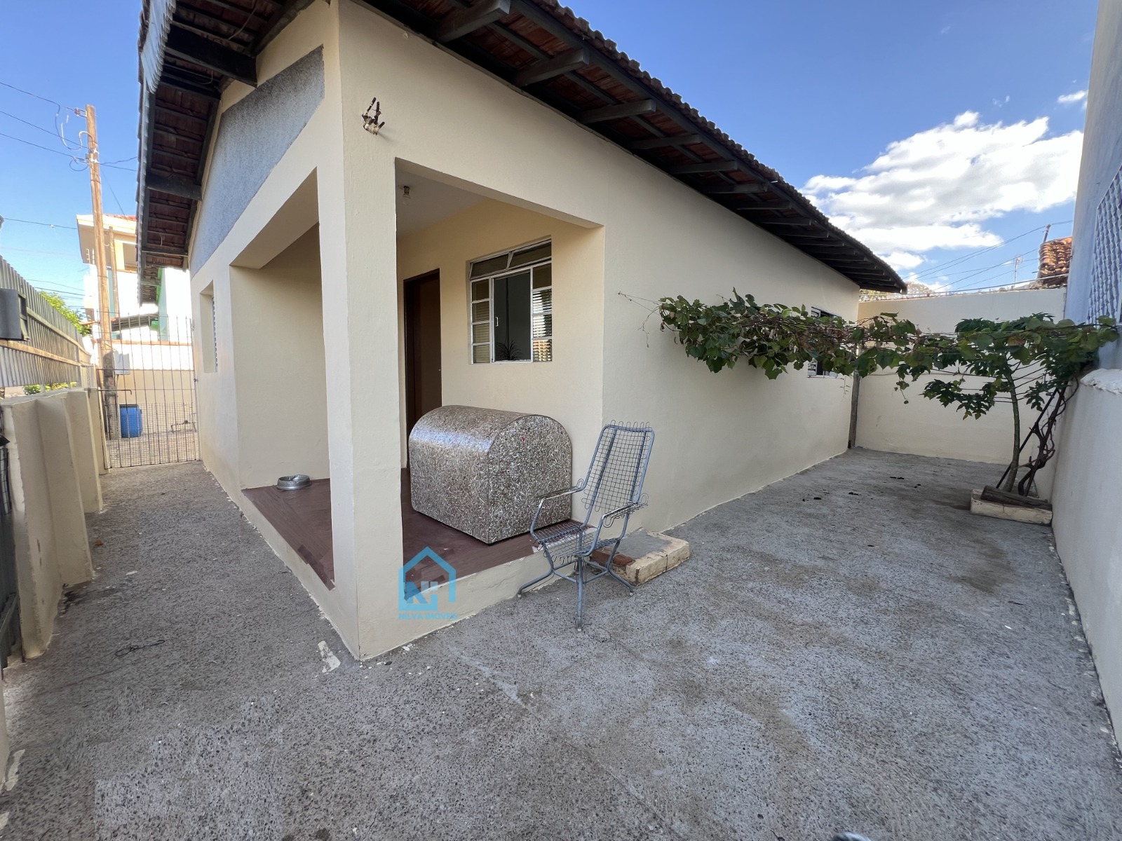 Imagens do imóveis Casa (Padrão), com 2 quartos e 1 banheiros à Venda, 130 m² em Vargem Grande do Sul/SP