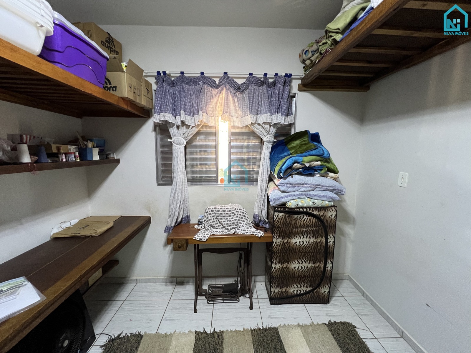 Imagens do imóveis Casa (Padrão), com 3 quartos e 2 banheiros à Venda, 250 m² em Vargem Grande do Sul/SP