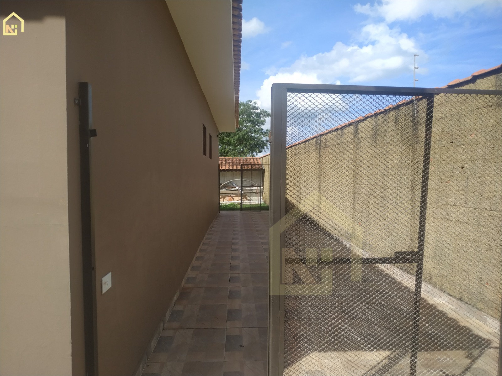 Imagens do imóveis Casa (Padrão), com 3 quartos e 3 banheiros à Venda, 716 m² em Vargem Grande do Sul/SP