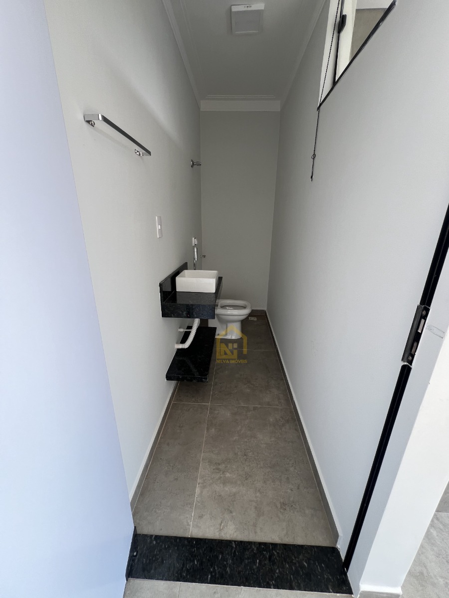 Imagens do imóveis Casa (Padrão), com 2 quartos e 3 banheiros à Venda, 160 m² em Vargem Grande do Sul/SP