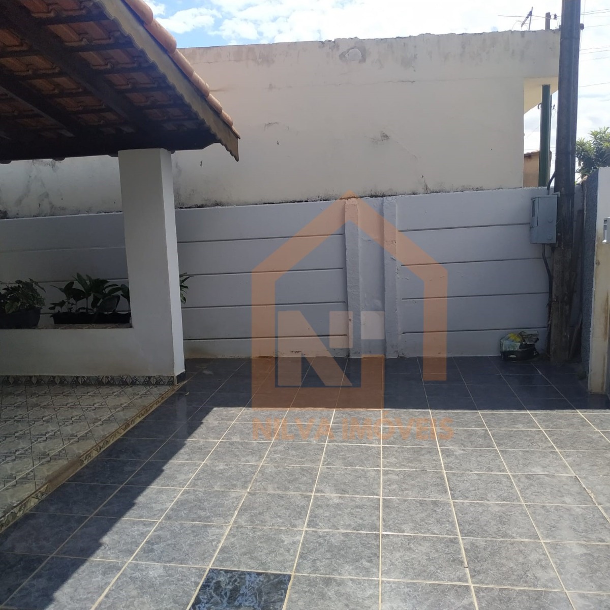 Imagens do imóveis Casa (Padrão), com 4 quartos e 2 banheiros à Venda, 282 m² em Vargem Grande do Sul/SP