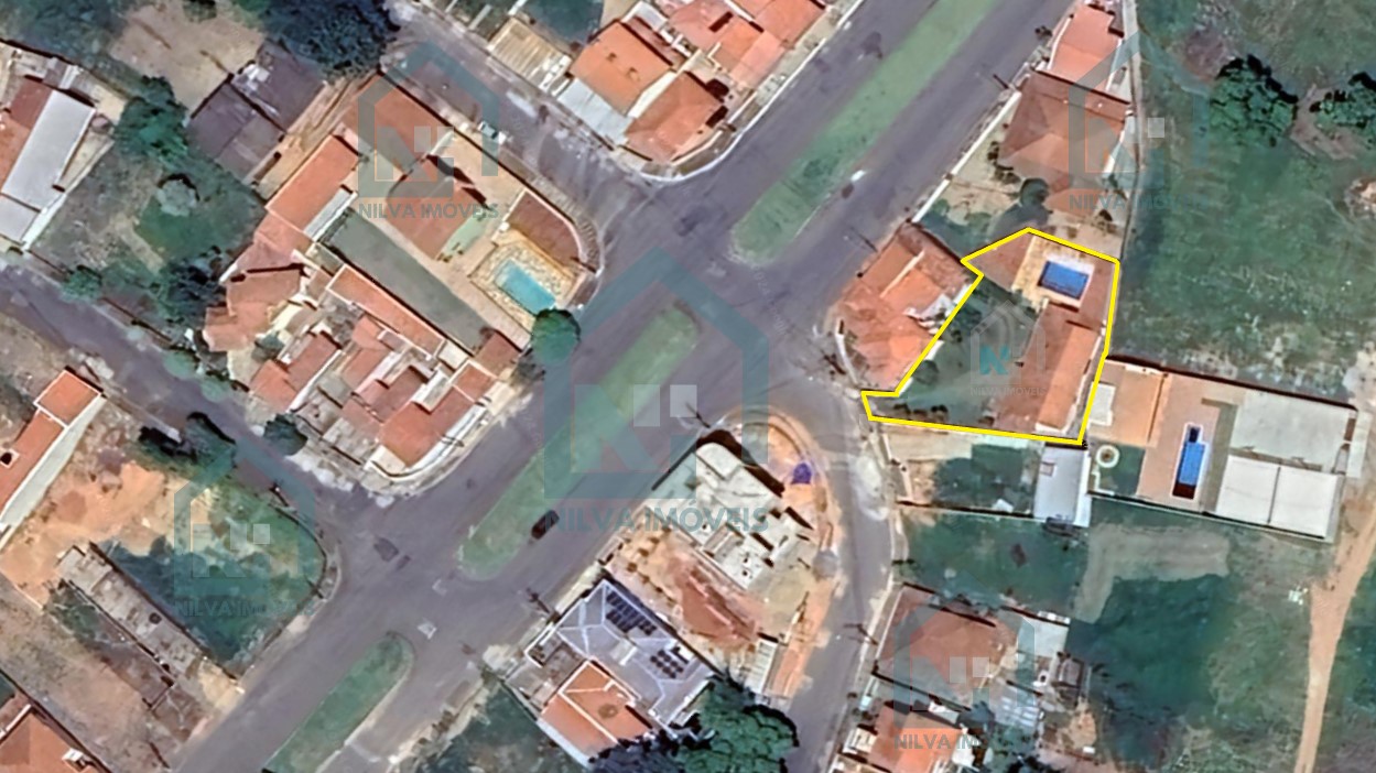 Imagens do imóveis Casa (Padrão), com 3 quartos e 3 banheiros à Venda, 710 m² em Vargem Grande do Sul/SP