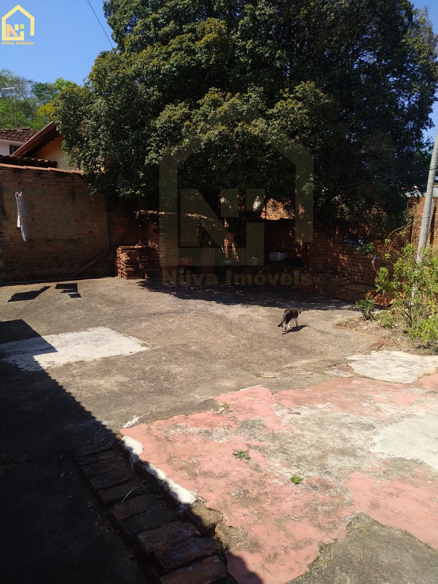 Imagens do imóveis Casa (Padrão), com 2 quartos e 2 banheiros à Venda, 200 m² em Vargem Grande do Sul/SP