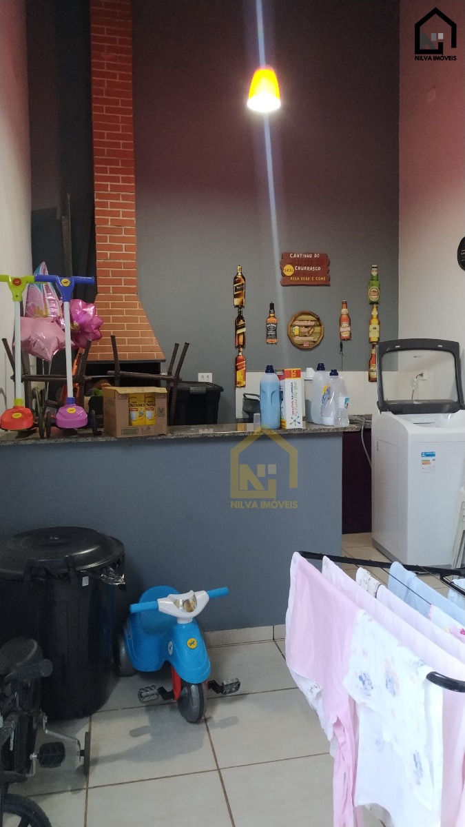 Imagens do imóveis Casa (Padrão), com 2 quartos e 2 banheiros à Venda, 150 m² em Vargem Grande do Sul/SP