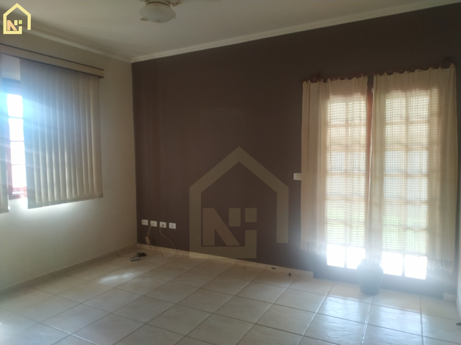 Imagens do imóveis Casa (Padrão), com 3 quartos e 3 banheiros à Venda, 716 m² em Vargem Grande do Sul/SP