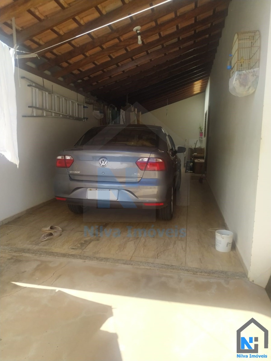 Imagens do imóveis Casa (Padrão), com 2 quartos e 1 banheiros à Venda, 180 m² em Vargem Grande do Sul/SP